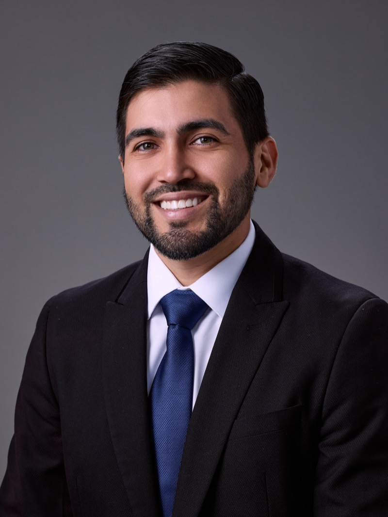 Dr. Bryan Vintimilla — residente de Cirugía en Estados Unidos
